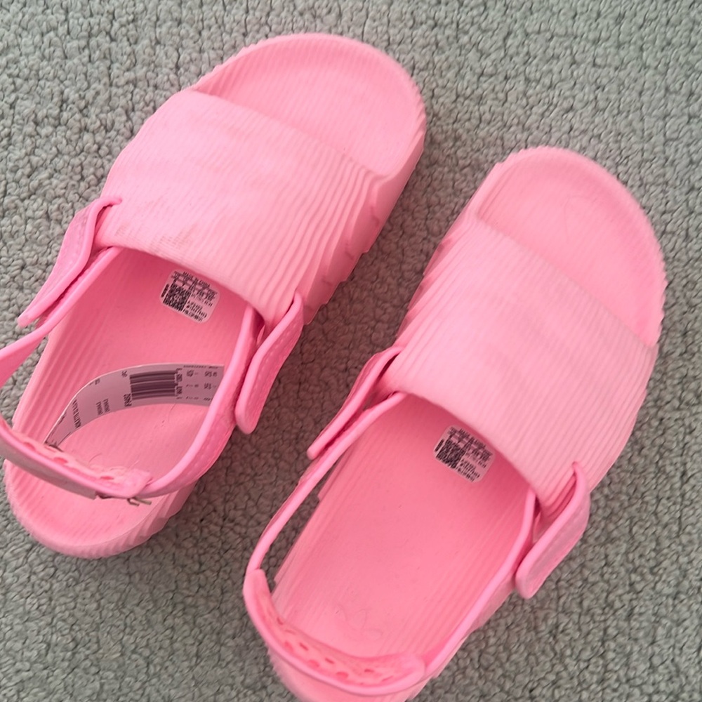 Adidas slide sandals